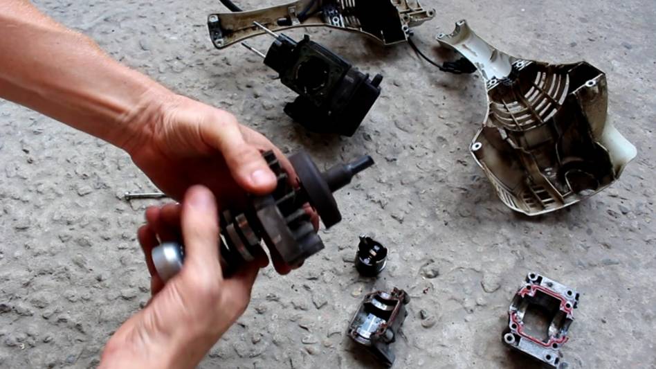 Триммер Stihl FS 55 Мотокоса Заклинил двигатель, оборвало шатун, переборка