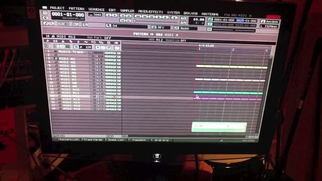 MV 8800 MV 8000 MIDI Module Multi-Timbral Template and Patch Jacker 2.0.mov смотреть онлайн