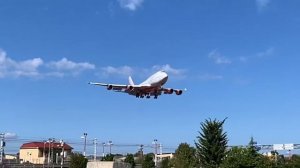 «Горбатый громко пролетел» Посадка Boeing 747-400 а/к Россия ?