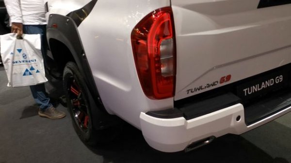 Экстерьер и салон Foton Tunland G9 (Comvex — 2025)