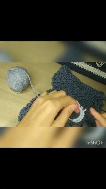 Моменты вязашек. Вязанное панно 