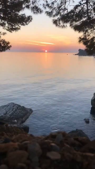 Закат в Черногории смотреть онлайн