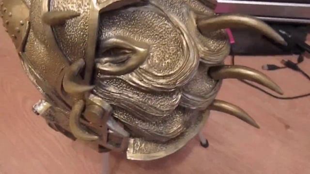 Как сделать шлем гладиатора (перепокраска). смотреть онлайн