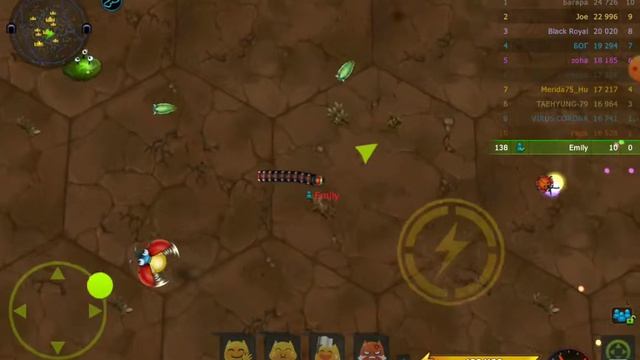 я играю в игру змейку. смотреть онлайн