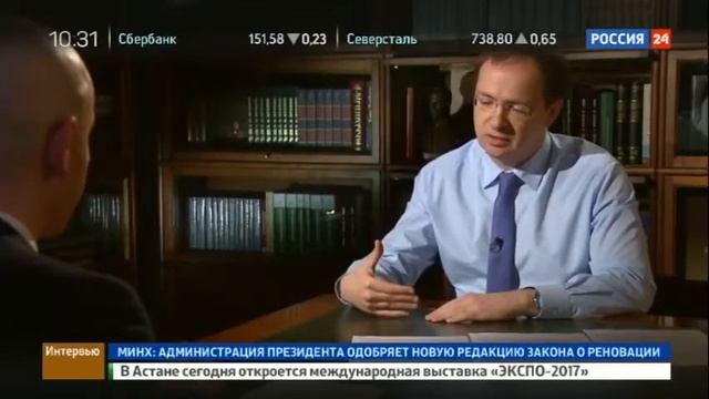 Мединский: Шлак голливудского кино заменить отечественным! Cut-интервью