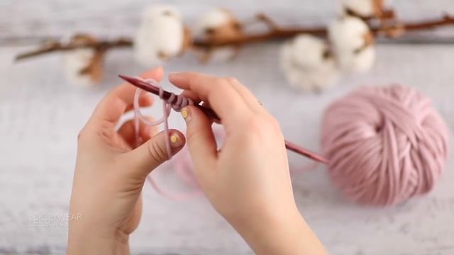 Начало вязания спицами. Набор петель. / How To Start Knitting. Long-tail Cast-on.