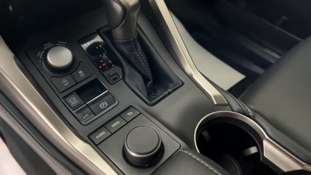 Обзор Lexus NX 2015 года смотреть онлайн