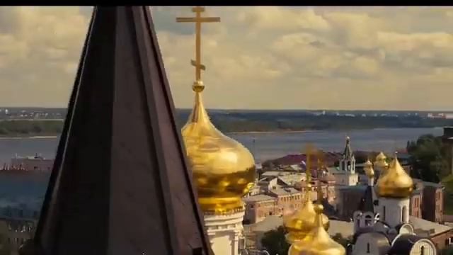 ГРУ УЖЕ В ПАРИЖЕ новая песня про любовь приколКА смотреть онлайн