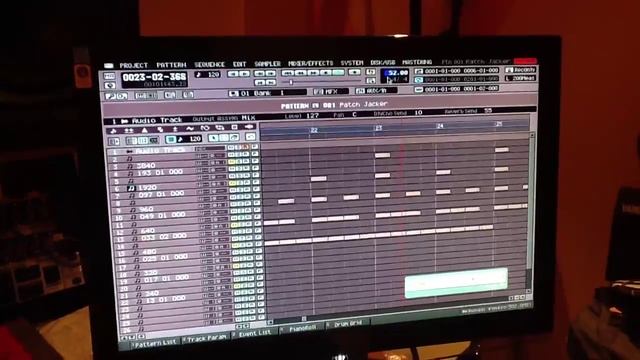 MV 88008000 Creator Kit aka the Patch Jacker смотреть онлайн