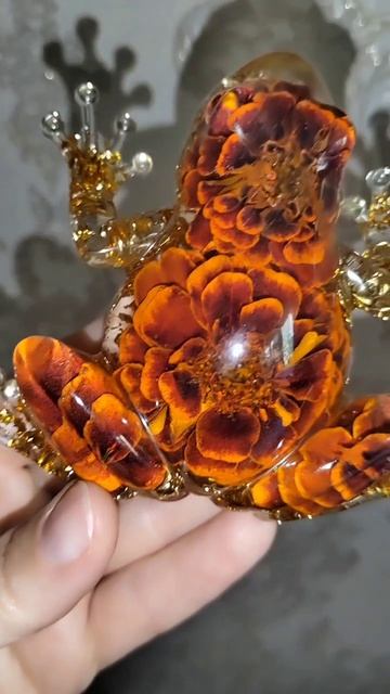 Лягушка из эпоксидной смолы смотреть онлайн