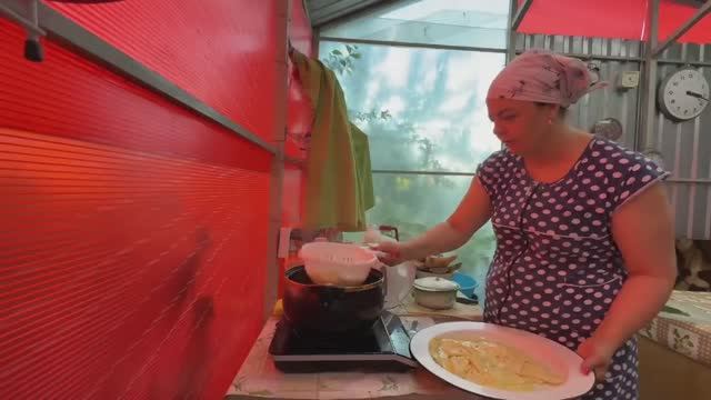 ОНА супер__ленивый БЕШБАРМАК__пора вязать ВЕНИКИ смотреть онлайн