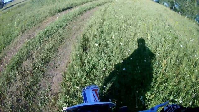 Лайф покатушка по селу на эндуро