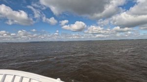 Река Кама - Выход в Волгу. Место слияния Камы и Волги (К?