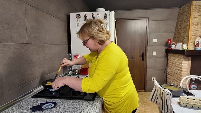 Позвонила зОлОвка, довела мужа до слёз. Ну и семейка че смотреть онлайн