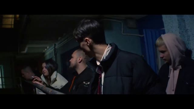 Тима Беларуских: Мокрые кроссы + Незабудка клип смотреть онлайн