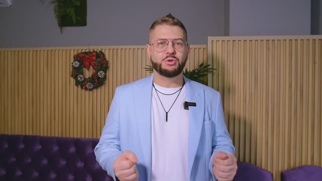 Одним словом смотреть онлайн