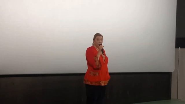 ВЕРА СОТНИКОВА.КИНОФЕСТИВАЛЬ ЗОЛОТОЙ ФЕНИКС.СМЕНА.СМ?