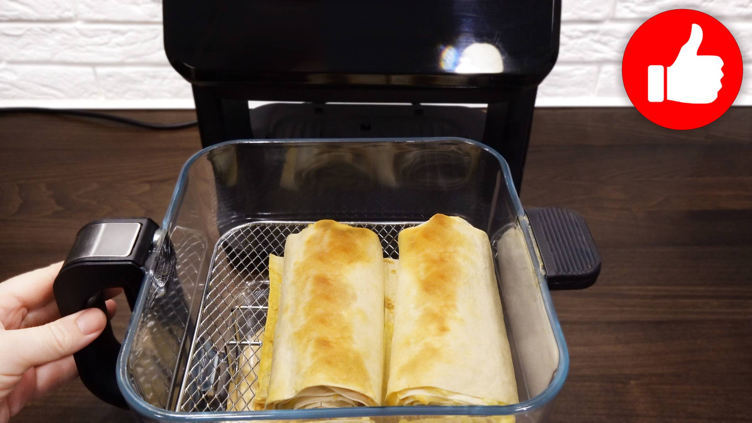 Готова есть это блюдо каждый день! Самый вкусный простой рецепт лаваша с сыром в аэрогриле RED G500 смотреть онлайн