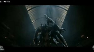 клип велоцираптор Блю против Индораптора под музыку HERO