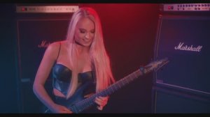 Sophie Lloyd - Iron Maiden - Fear of the dark