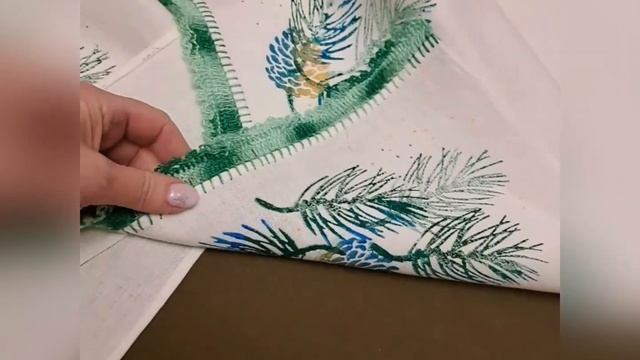 Новогоднее полотенце. Набойка и кружево крючком. смотреть онлайн