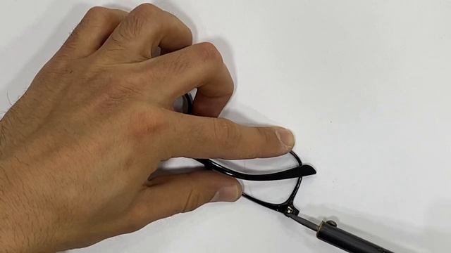 Hinge replacement. Ремонт очков