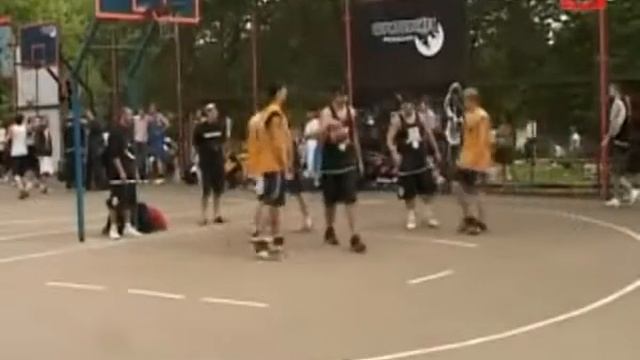 Второй тур чемпионата Москвы по уличному баскетболу. смотреть онлайн