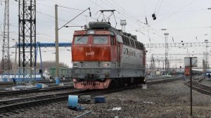 Электровоз ЧС4Т-372. Теремок.