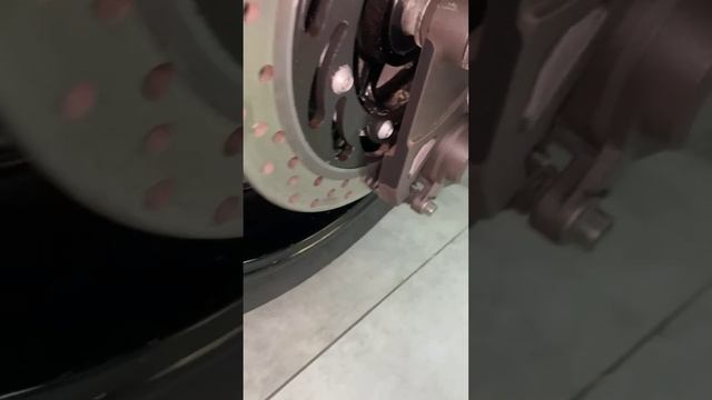 YAMAHA FJR1300 2002г. Серебристый смотреть онлайн