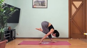 как сделать поза фламинго | flamingo pose tutorial | хатха йога | б