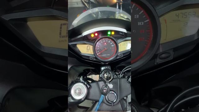 HONDA VFR1200FD 2010 г. Белый смотреть онлайн