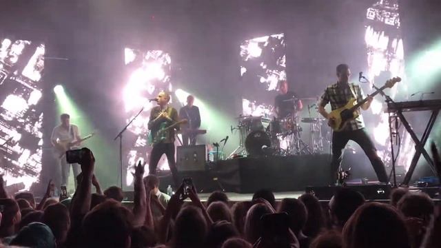 Two Door Cinema Club - Next Year (Live At ГЛАВCLUB GREEN CONCERT)