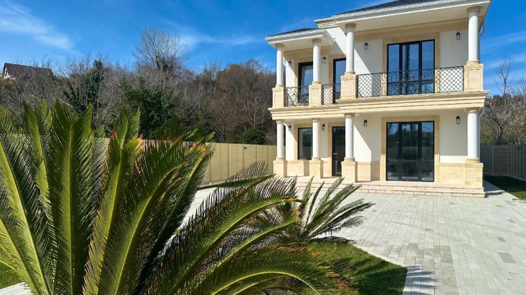 Красивый дом с видом на горы смотреть онлайн