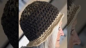 Классные💥Шапки для пожилых женщин. Вязание спицами и крючком.