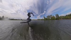 Идеальный глиссер на ефойле Jetwave