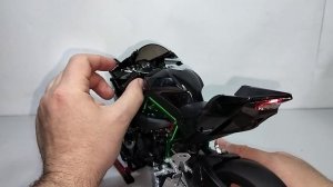 Kawasaki Ninja H2R модель мотоцикла 1:6 со звуком светом и паром