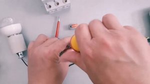 Как подключить однофазный Автомат?