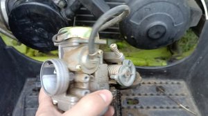 Не запускается квадроцикл, причина карбюратор