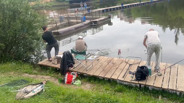 Бешеный клев Осетра смотреть онлайн