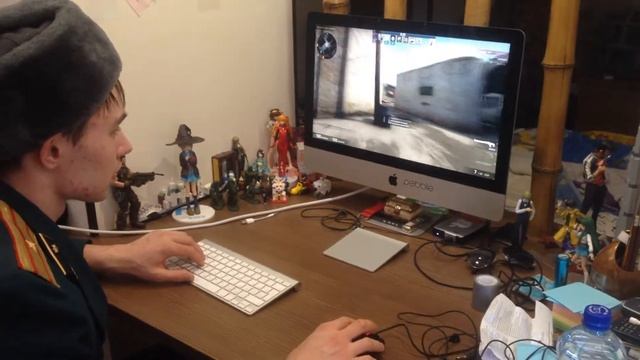 Майор ФЗБ осваивает новый компьютерный тренажёр смотреть онлайн