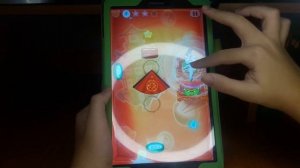 Играю в игру Cut the rope time travel (Ам ням). Пройденные уровни ( 9 глава 1-15).
