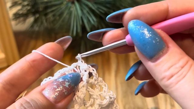 Вяжем красивую снежинку! ❄️❄️❄️Мастер-класс! Crochet snowflake смотреть онлайн