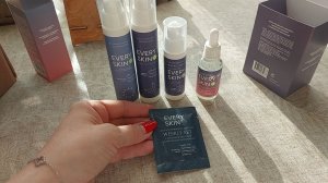 наконец-то морозилка работает, ничего не успеваю