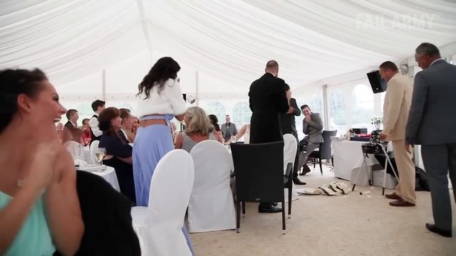 Best Wedding Fails | Funniest Wedding Fails Compilation 2021