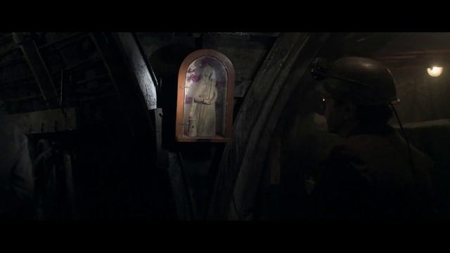 Спуск в бездну смотреть онлайн