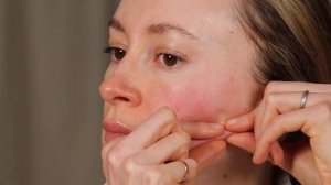 Массаж от впалых щек: лифтинг эффект