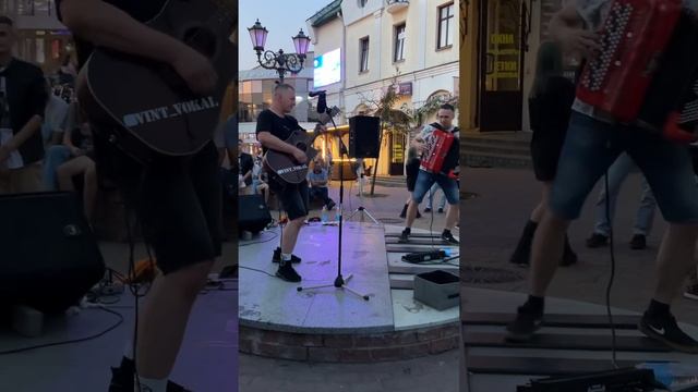 Моя бабушка курит трубку!!!