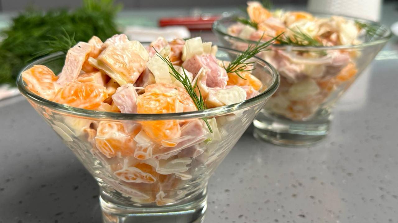 Все знакомые "подсели" на этот рецепт! Сначала отрицают, а потом все едят САЛАТ только "за ушами тре смотреть онлайн