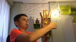 Как сделать перчатку бесконечности