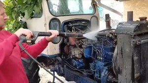 Нашли трактор, который 20 лет стоял без дела! Заведется ли?!